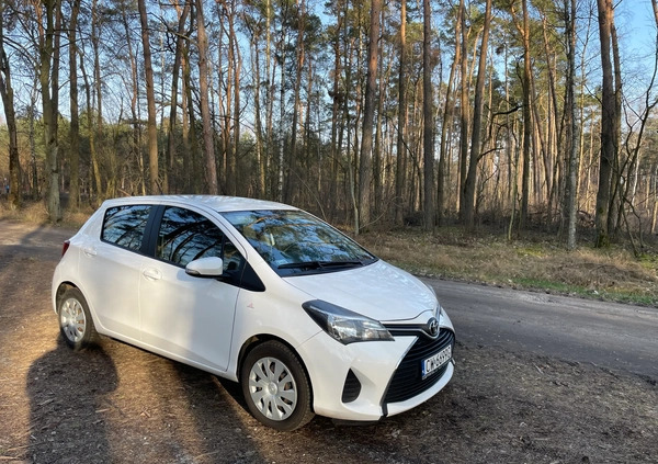 Toyota Yaris cena 28900 przebieg: 263000, rok produkcji 2017 z Włocławek małe 254